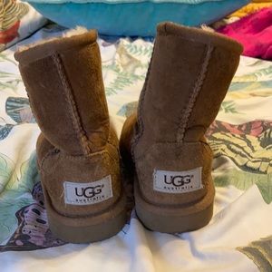Kids Uggs 10